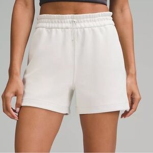 Lululemon Softstreme High-Rise Short 4" + Perfectly Oversized Cropped Crew